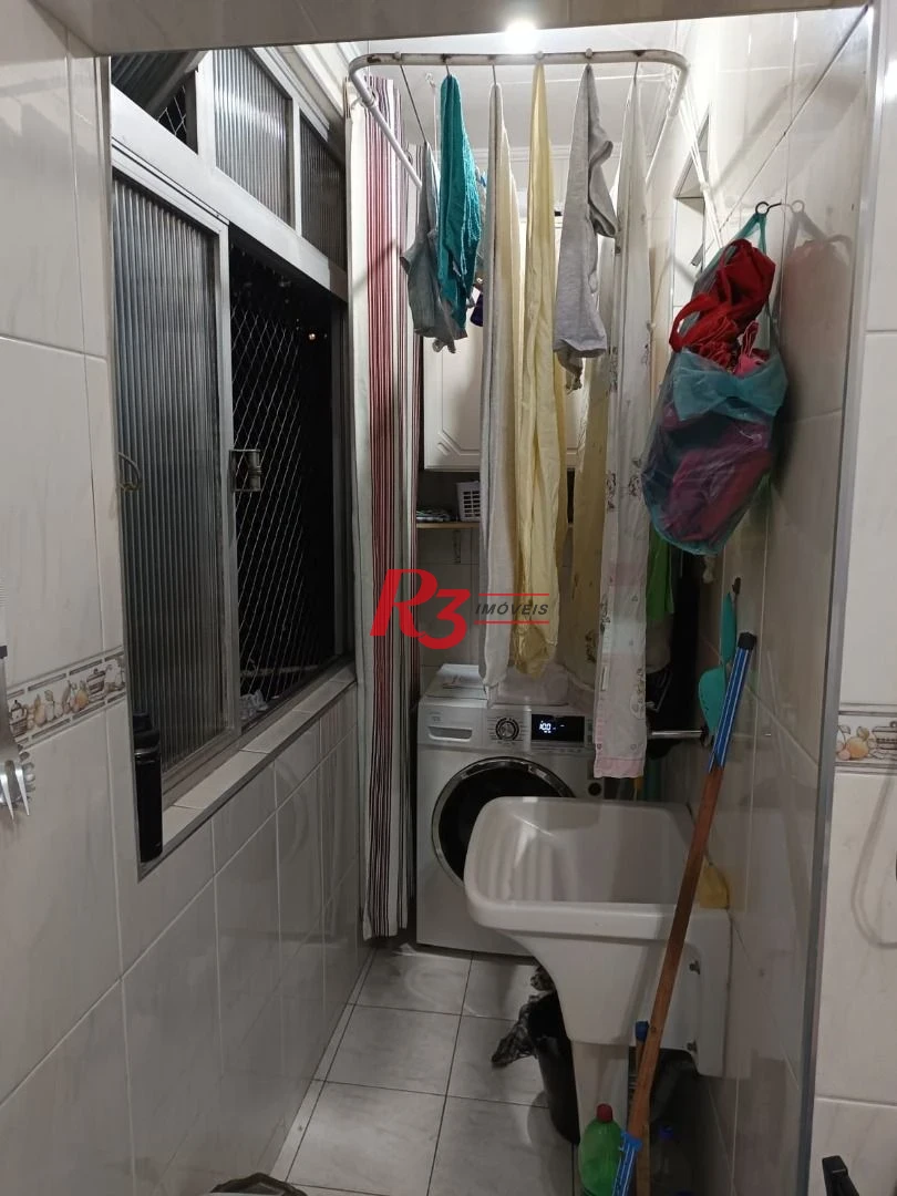 Apartamento com 2 dormitórios à venda, 70 m² por R$ 450.000,00 - Boqueirão - Santos/SP