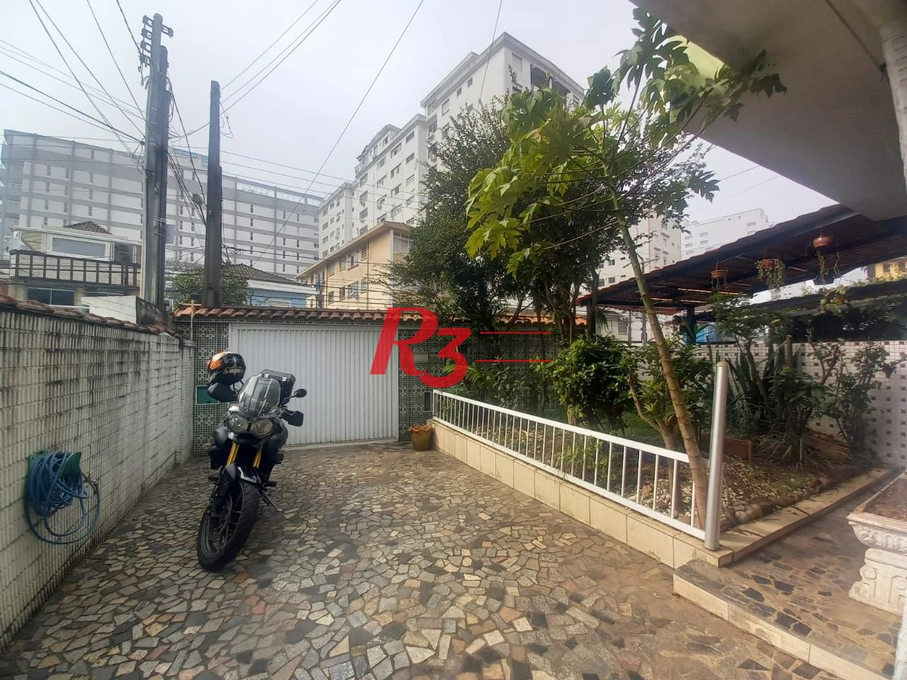 Sobrado com 4 dormitórios para alugar, 227 m² por R$ 12.000,00/mês - Boqueirão - Santos/SP