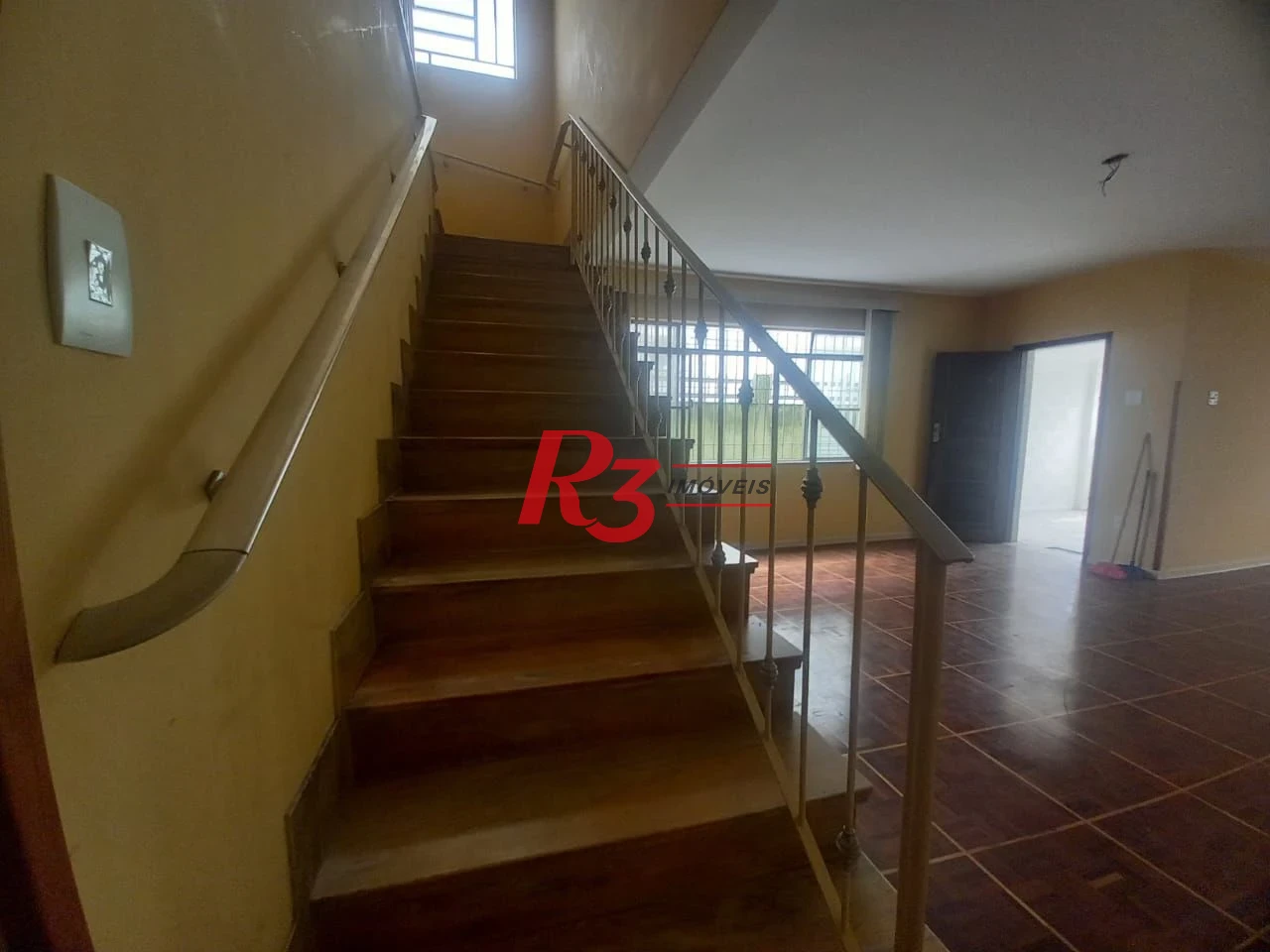 Sobrado com 4 dormitórios para alugar, 227 m² por R$ 12.000,00/mês - Boqueirão - Santos/SP