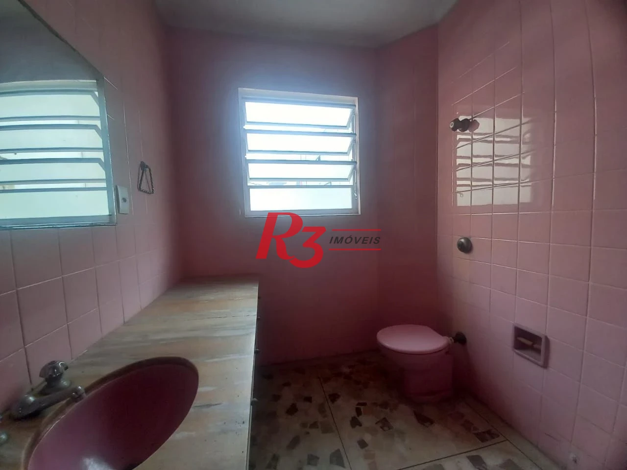 Sobrado com 4 dormitórios para alugar, 227 m² por R$ 12.000,00/mês - Boqueirão - Santos/SP