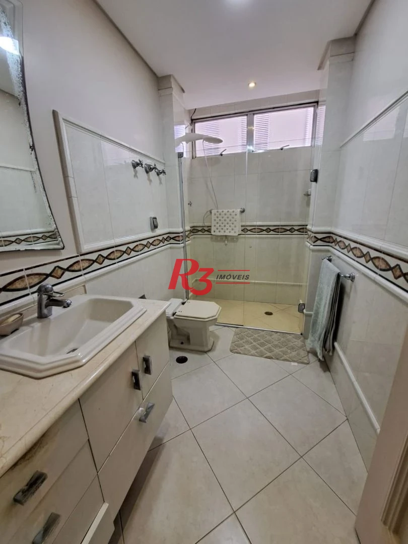 Apartamento com 3 dormitórios à venda, 296 m² por R$ 1.610.000,00 - Gonzaga - Santos/SP