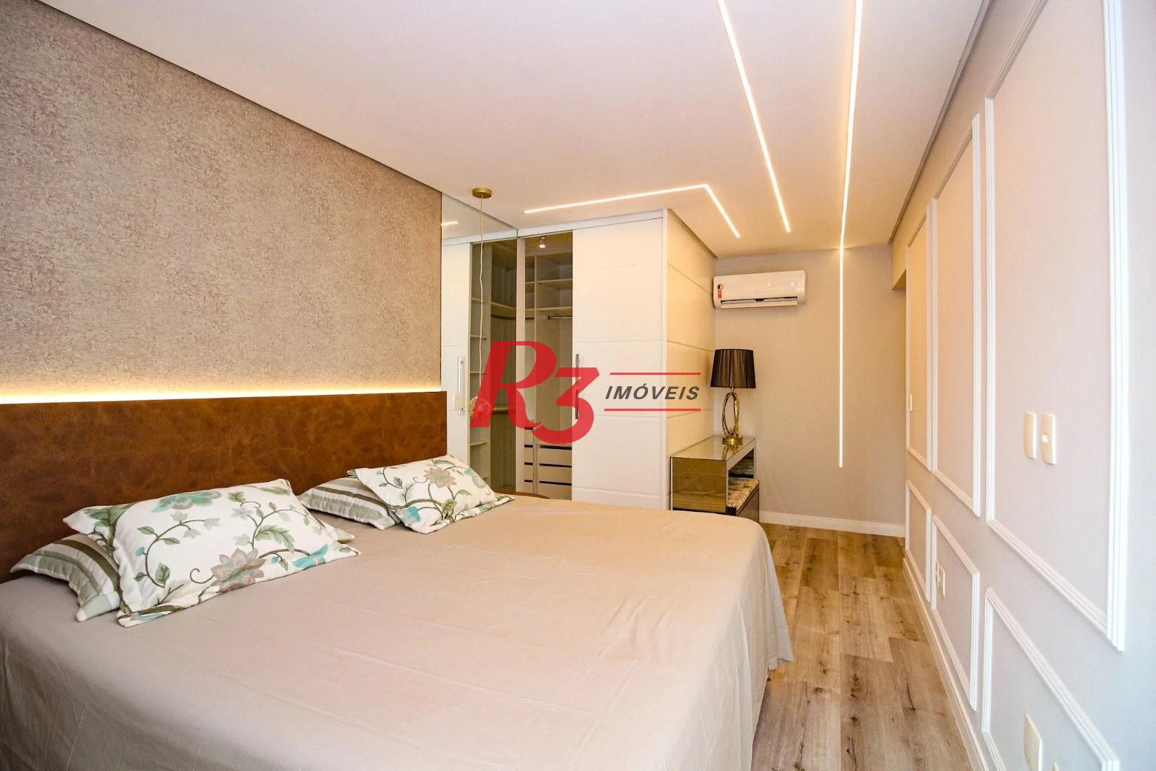 Apartamento à venda, 232 m² por R$ 4.190.000,00 - Embaré - Santos/SP