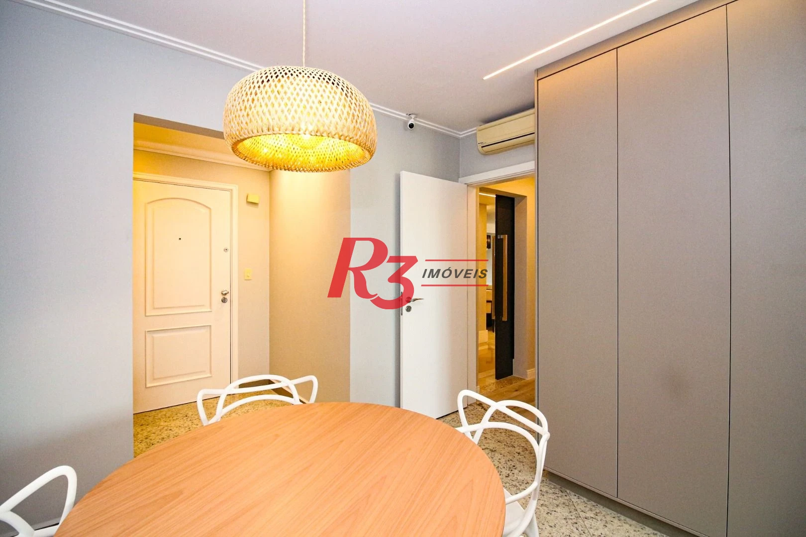 Apartamento à venda, 232 m² por R$ 4.190.000,00 - Embaré - Santos/SP