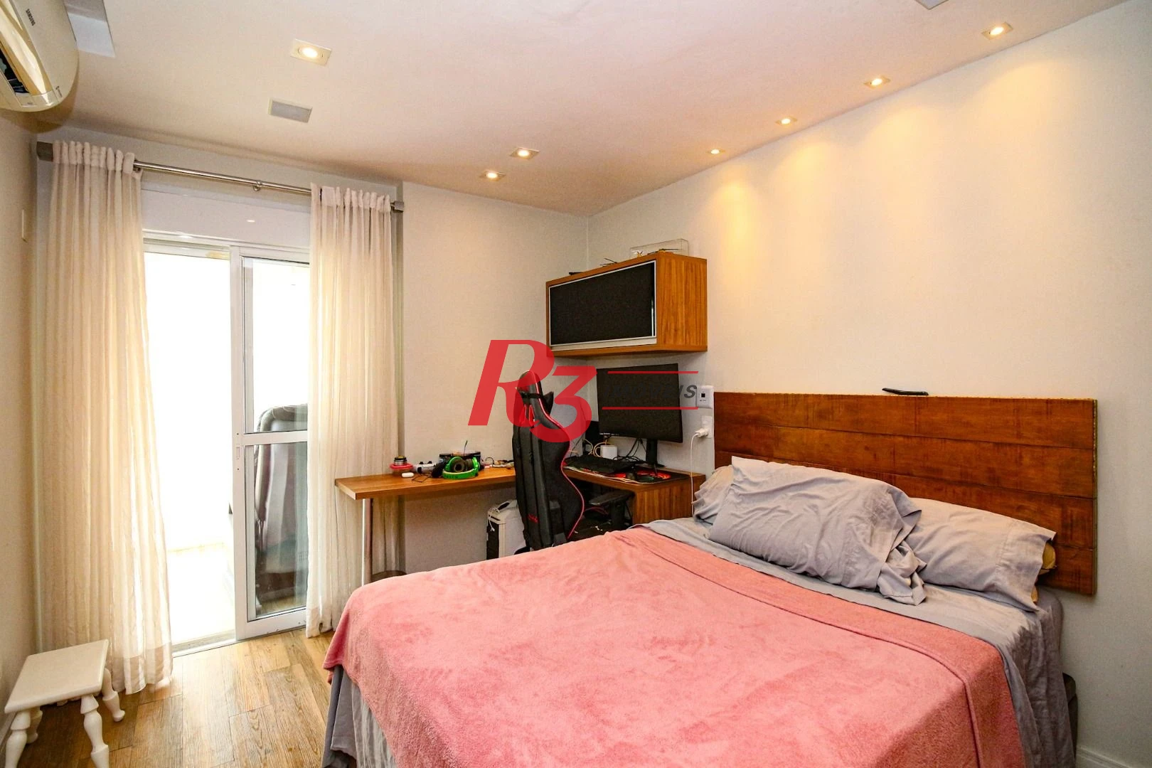 Apartamento, 228 m² - venda por R$ 3.800.000,00 ou aluguel por R$ 26.000,00/mês - Gonzaga - Santos/SP