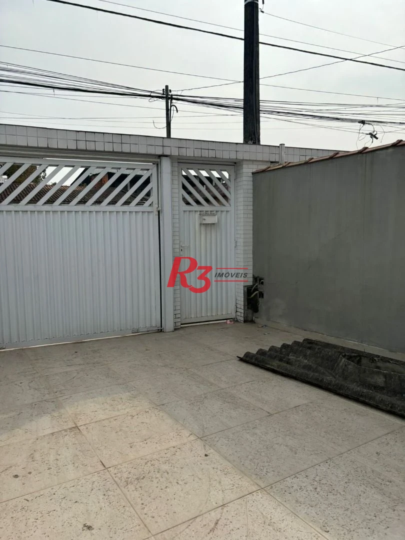 Casa com 2 dormitórios à venda, 80 m² por R$ 375.000,00 - Areia Branca - Santos/SP