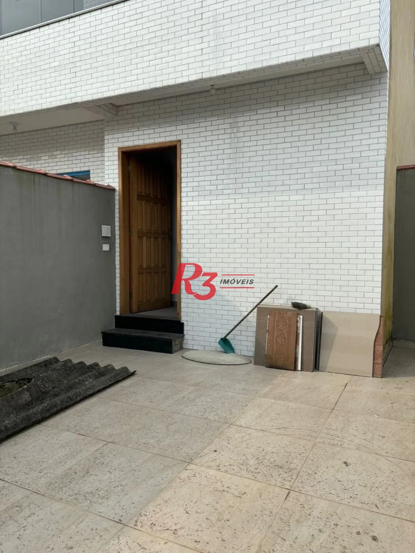 Casa com 2 dormitórios à venda, 80 m² por R$ 375.000,00 - Areia Branca - Santos/SP