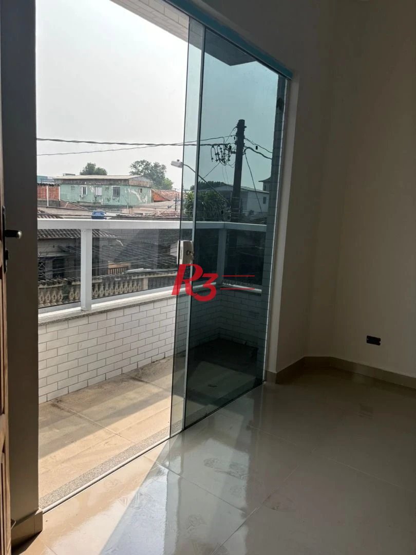 Casa com 2 dormitórios à venda, 80 m² por R$ 375.000,00 - Areia Branca - Santos/SP