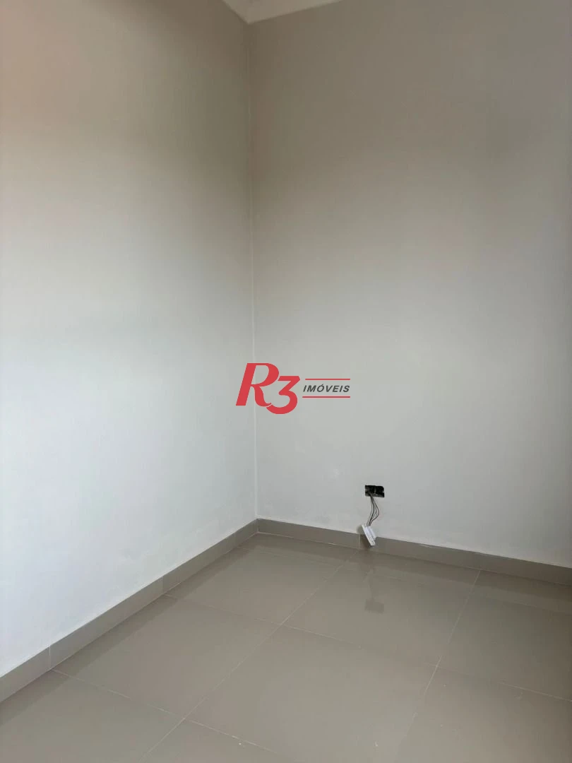 Casa com 2 dormitórios à venda, 80 m² por R$ 375.000,00 - Areia Branca - Santos/SP