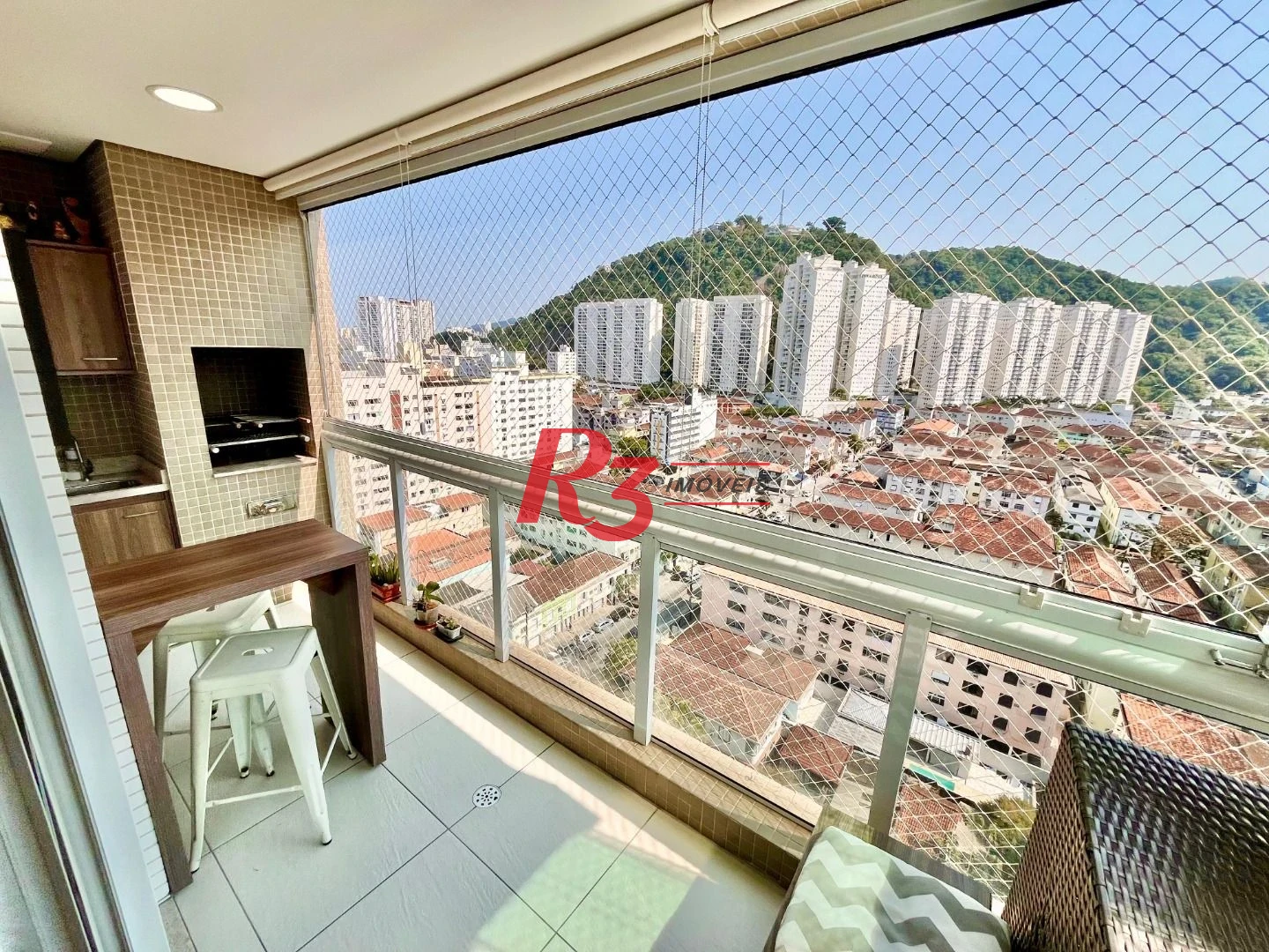 Apartamento com 2 dormitórios à venda, 85 m² por R$ 925.000,00 - Marapé - Santos/SP