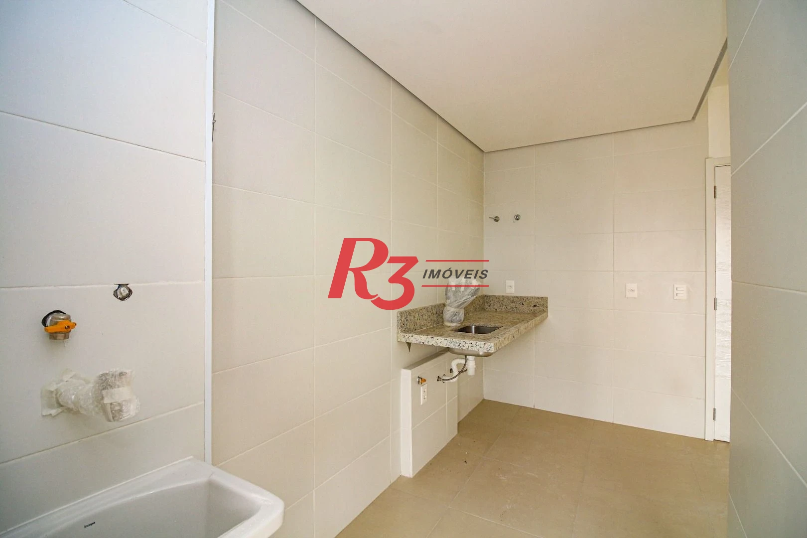 Apartamento com 1 dormitório à venda, 53 m² por R$ 760.000,00 - Boqueirão - Santos/SP