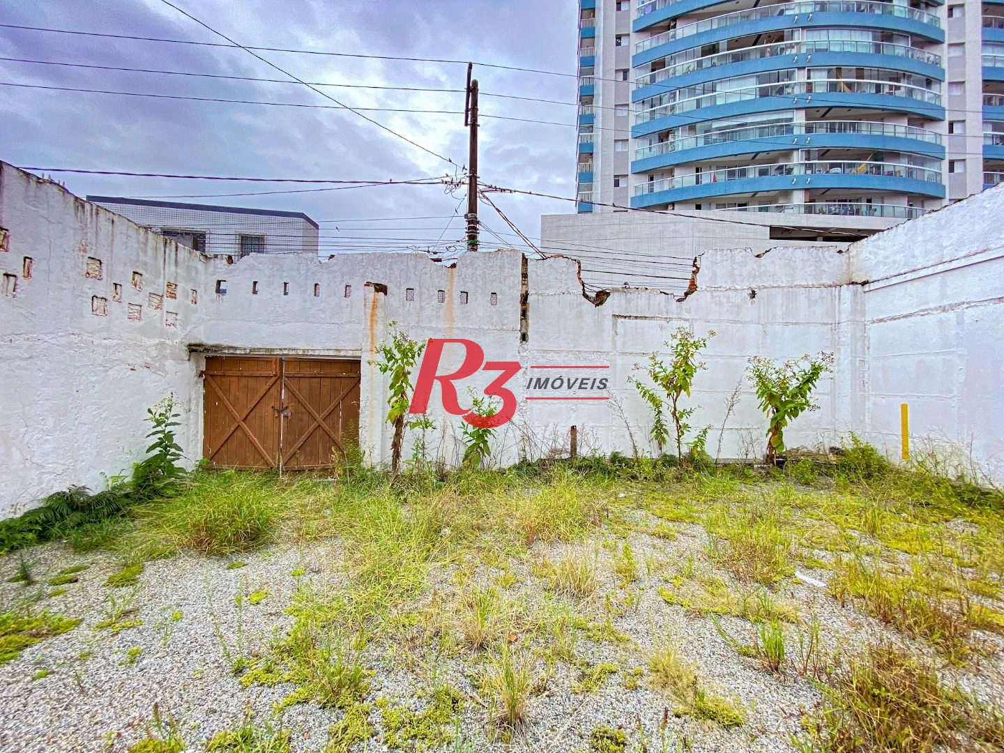 Terreno para alugar, 387 m² por R$ 20.000,00/mês - Encruzilhada - Santos/SP