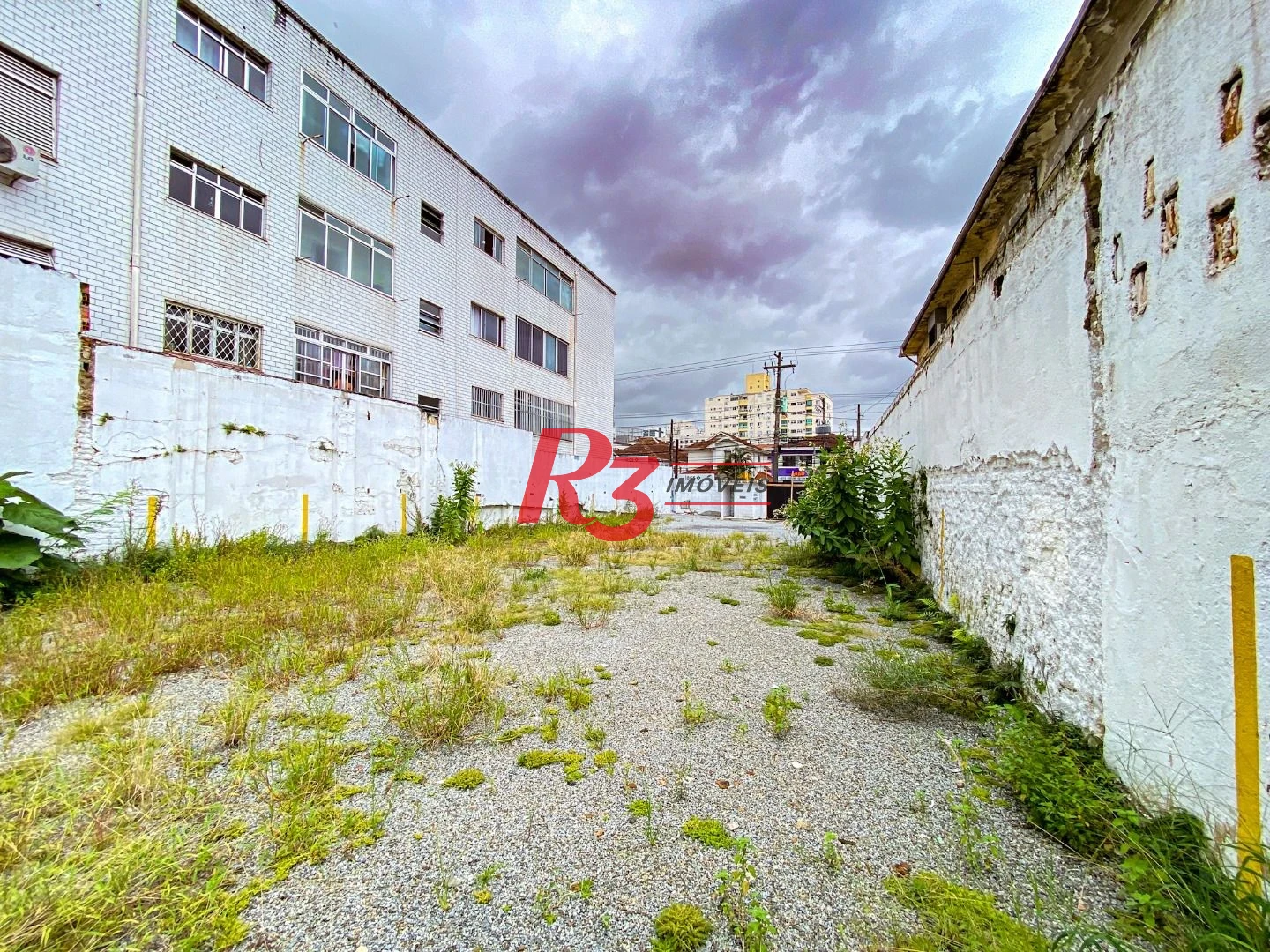 Terreno para alugar, 387 m² por R$ 20.000,00/mês - Encruzilhada - Santos/SP