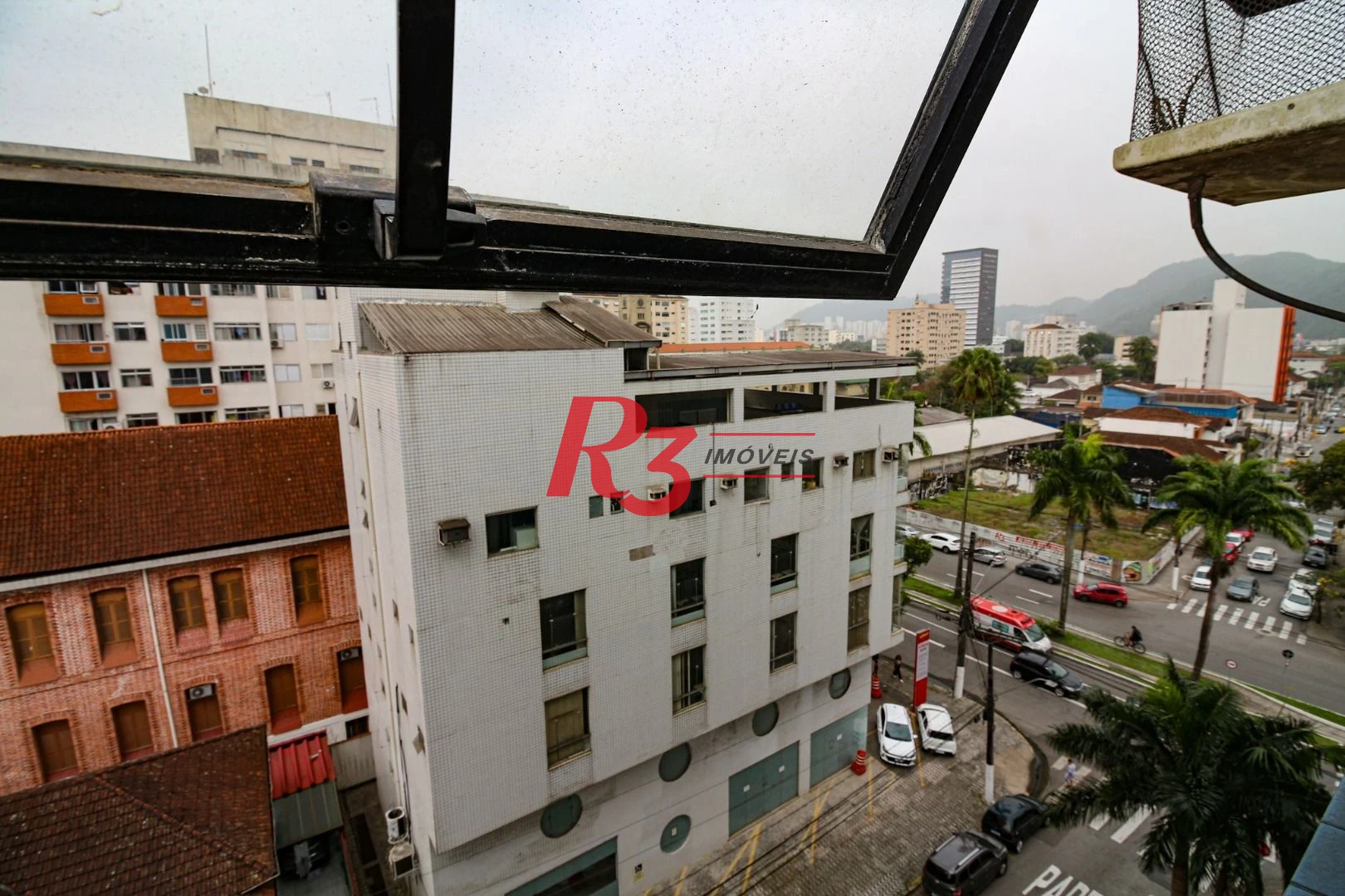 Sala para alugar, 90 m² por R$ 3.900/pacote mensal - Vila Mathias - Santos/SP