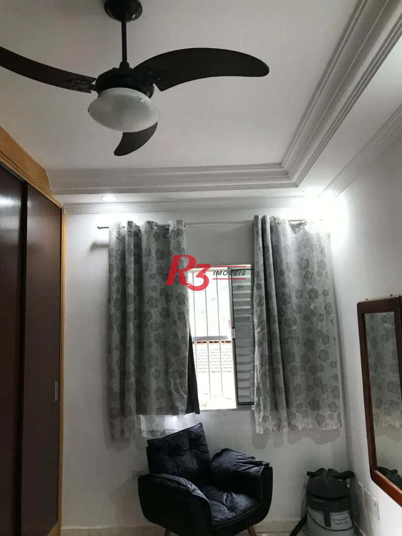 Casa com 2 dormitórios à venda, 61 m² por R$ 250.000,00 - Vila Voturuá - São Vicente/SP