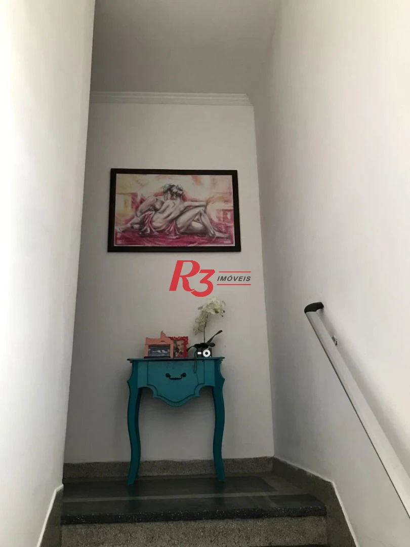 Casa com 2 dormitórios à venda, 61 m² por R$ 250.000,00 - Vila Voturuá - São Vicente/SP