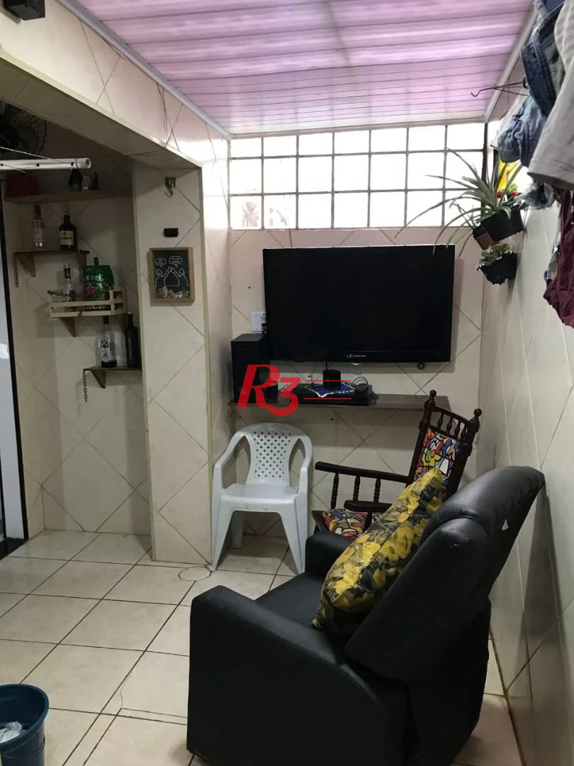 Casa com 2 dormitórios à venda, 61 m² por R$ 250.000,00 - Vila Voturuá - São Vicente/SP