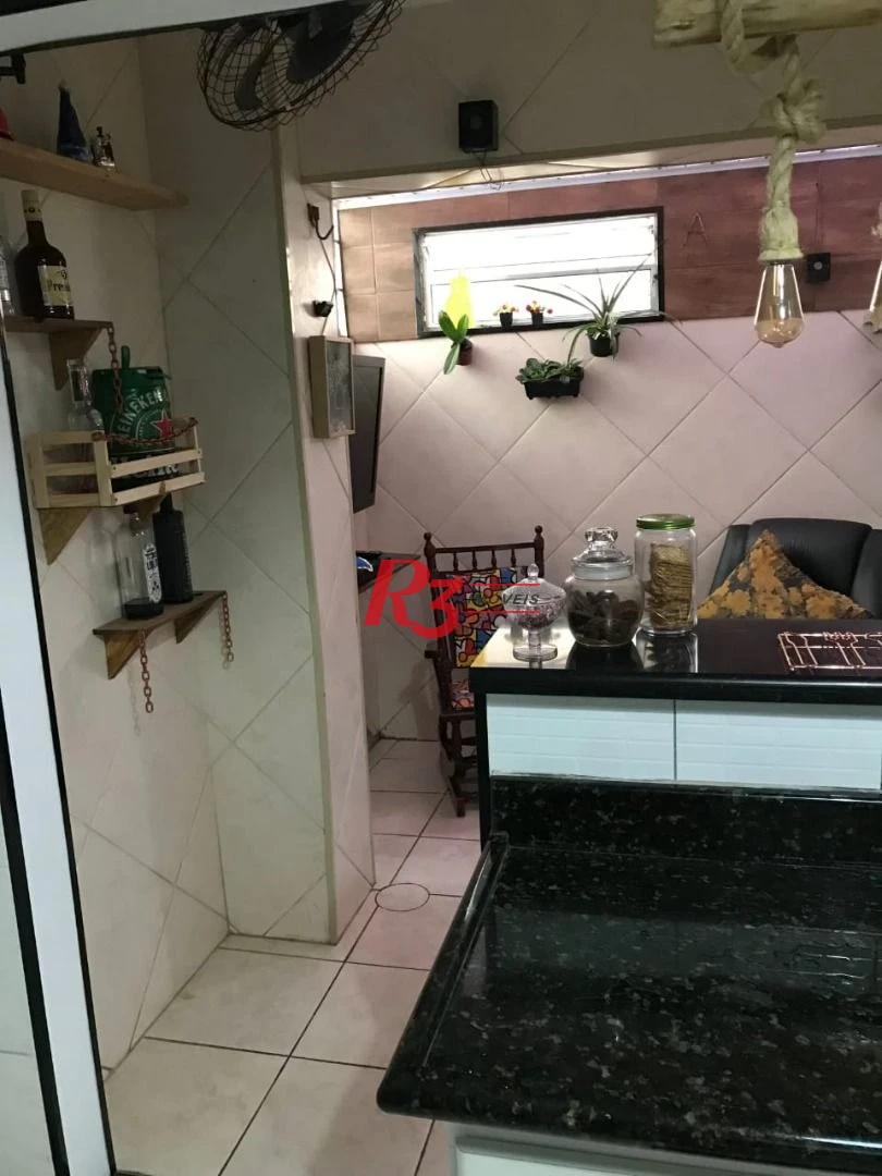 Casa com 2 dormitórios à venda, 61 m² por R$ 250.000,00 - Vila Voturuá - São Vicente/SP
