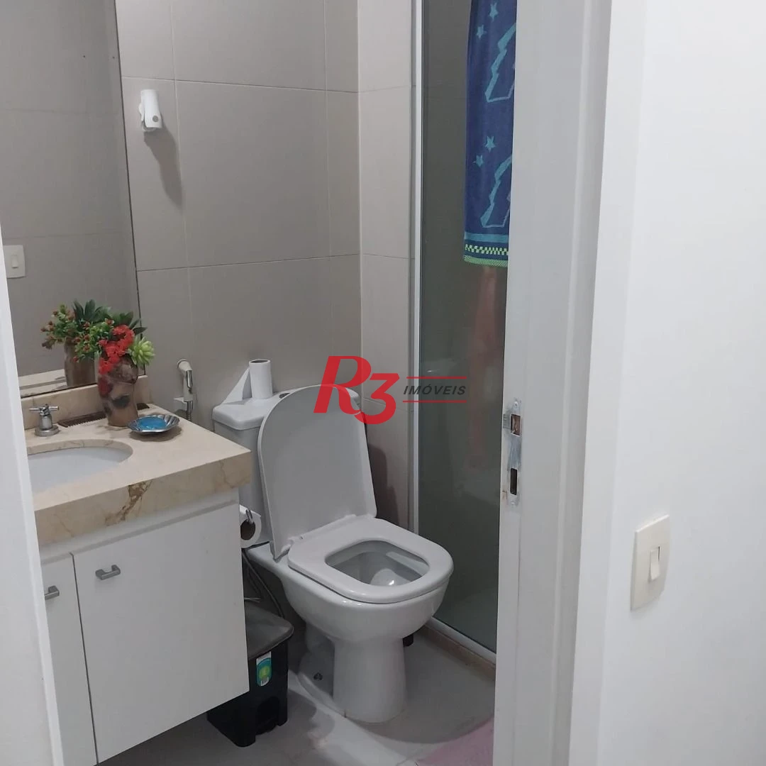 Apartamento com 2 dormitórios à venda, 77 m² por R$ 750.000,00 - José Menino - Santos/SP