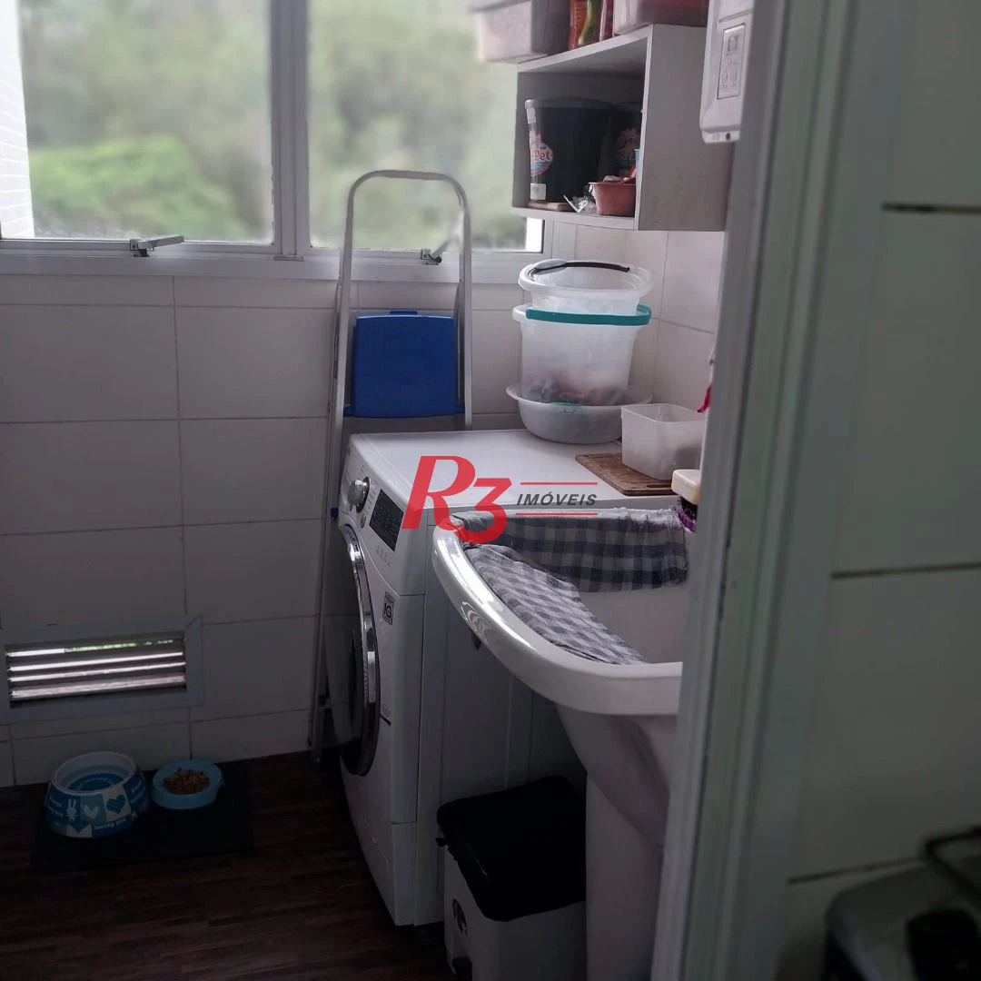 Apartamento com 2 dormitórios à venda, 77 m² por R$ 750.000,00 - José Menino - Santos/SP