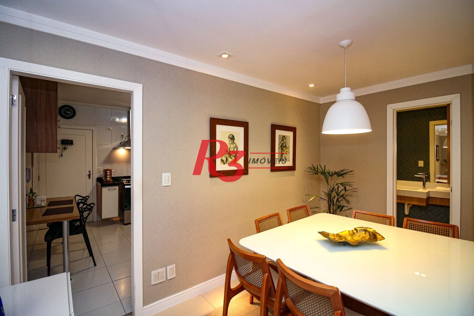 Apartamento com 3 quartos 1 suíte à venda,  Aparecida - Santos/SP