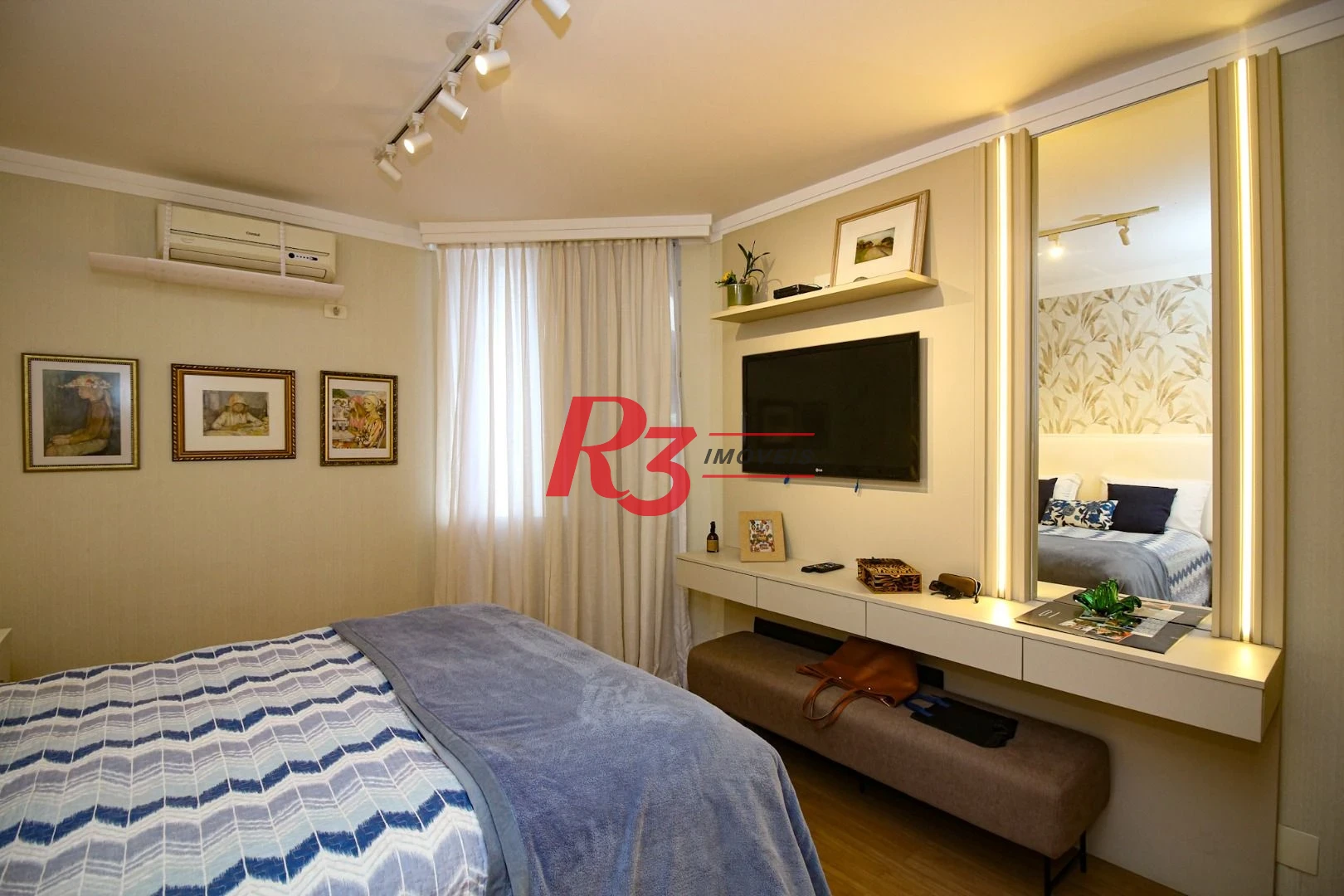 Apartamento com 3 quartos 1 suíte à venda,  Aparecida - Santos/SP