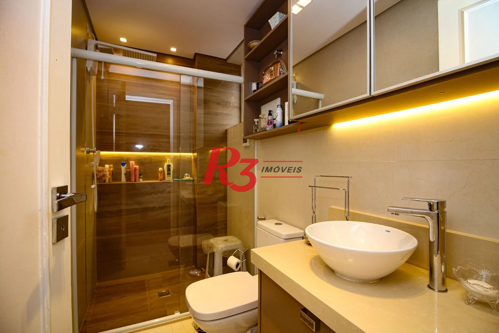 Apartamento com 3 quartos 1 suíte à venda,  Aparecida - Santos/SP