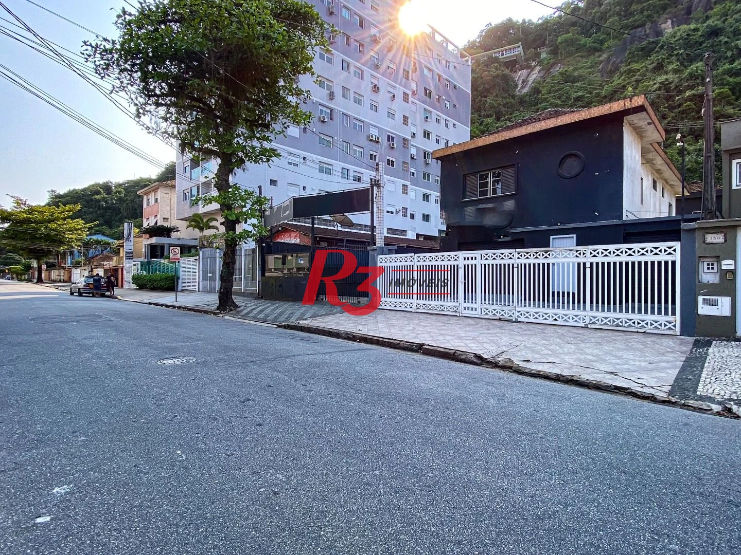 Sobrado, 989 m² - venda por R$ 5.000.000,00 ou aluguel por R$ 18.500,01/mês - Marapé - Santos/SP