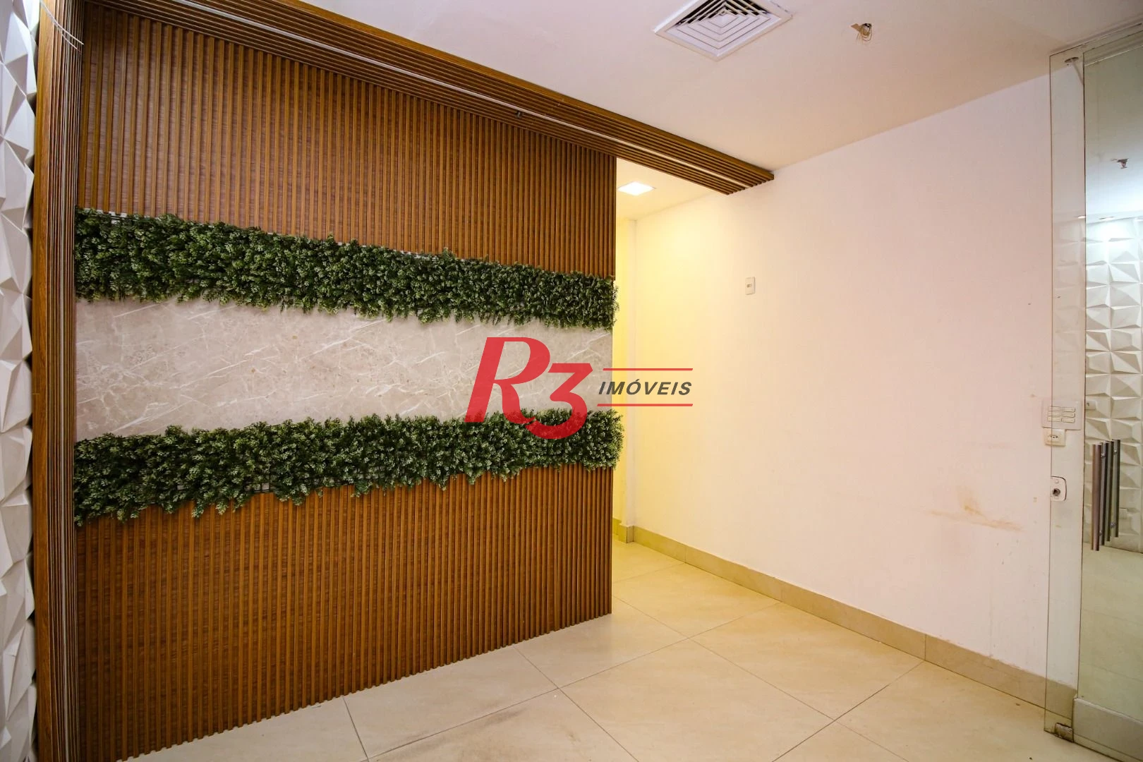Loja para alugar, 30 m² por R$ 6.000,00/mês - Gonzaga - Santos/SP