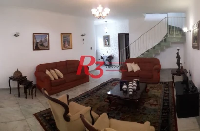 Casa com 4 dormitórios à venda, 307 m² por R$ 630.000,00 - Centro - São Vicente/SP