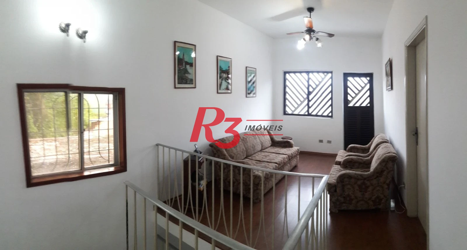 Casa com 4 dormitórios à venda, 307 m² por R$ 630.000,00 - Centro - São Vicente/SP