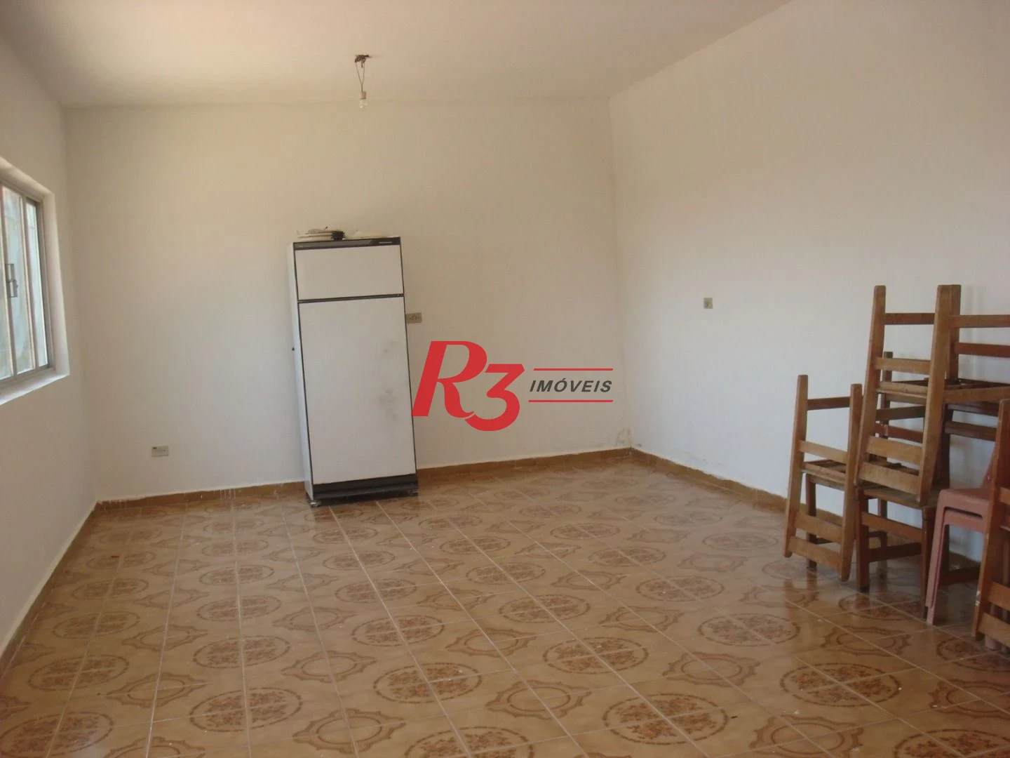 Casa com 4 dormitórios à venda, 307 m² por R$ 630.000,00 - Centro - São Vicente/SP