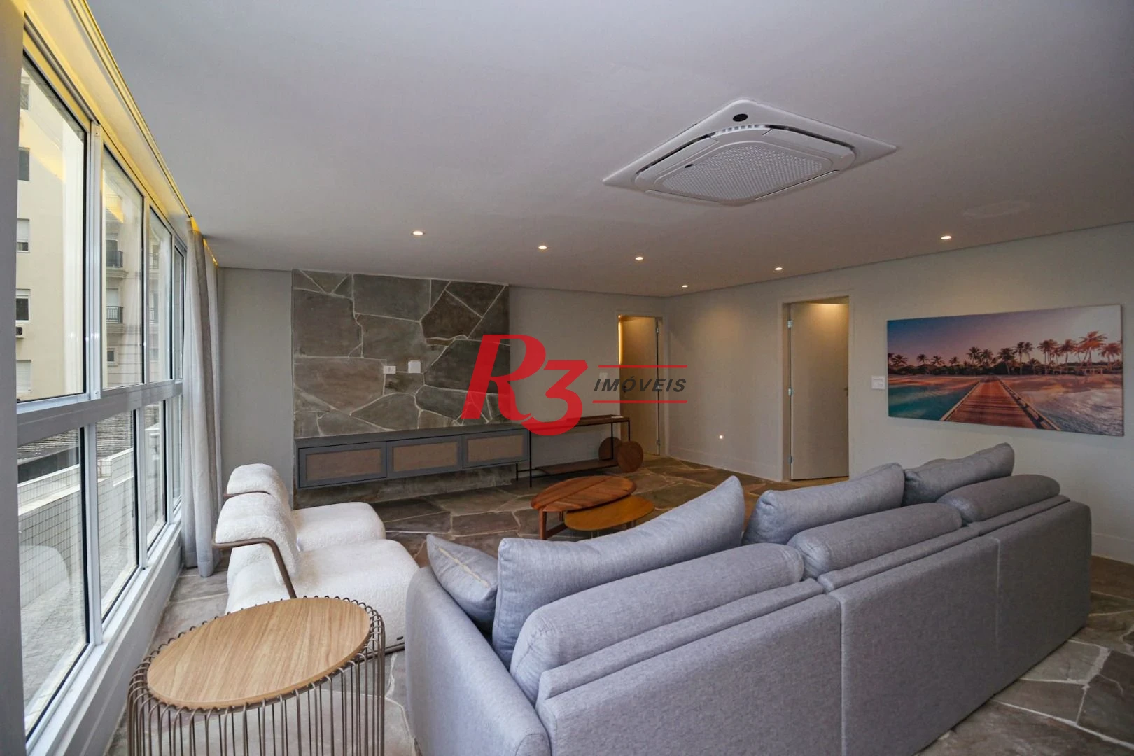 Apartamento com 3 Quartos à venda, 272 m² por R$ 2.950.000 - Gonzaga - Santos/SP