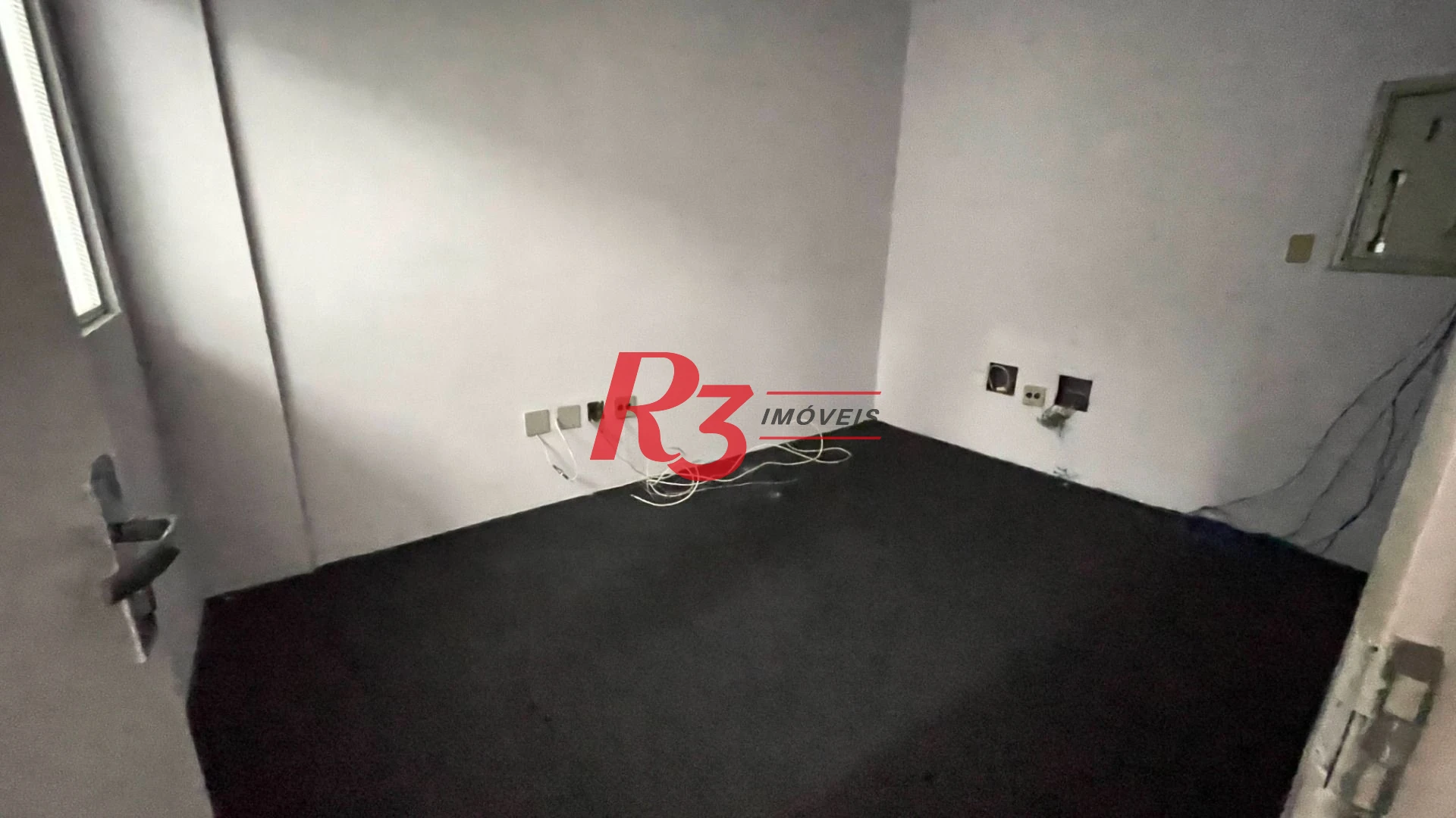 Conjunto para alugar, 118 m² por R$ 2.800,02/mês - Centro - Santos/SP