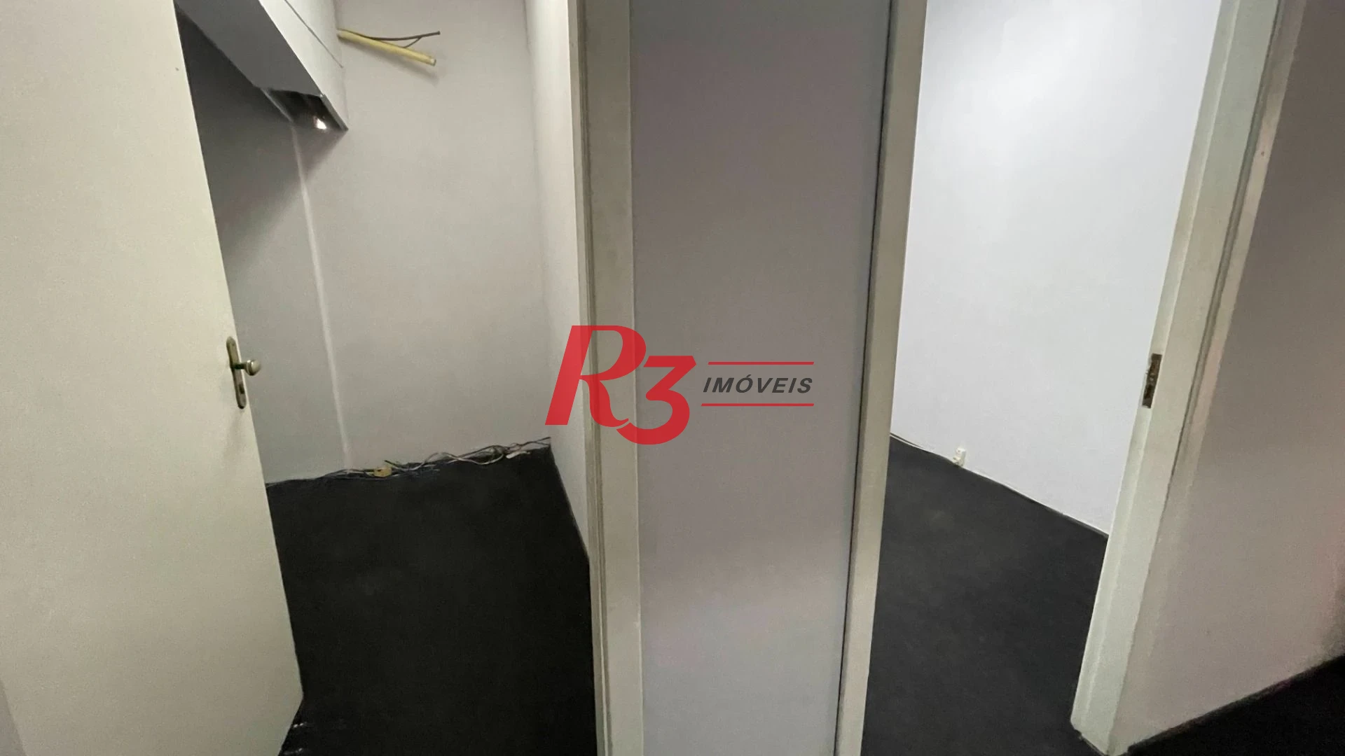 Conjunto para alugar, 118 m² por R$ 2.800,02/mês - Centro - Santos/SP