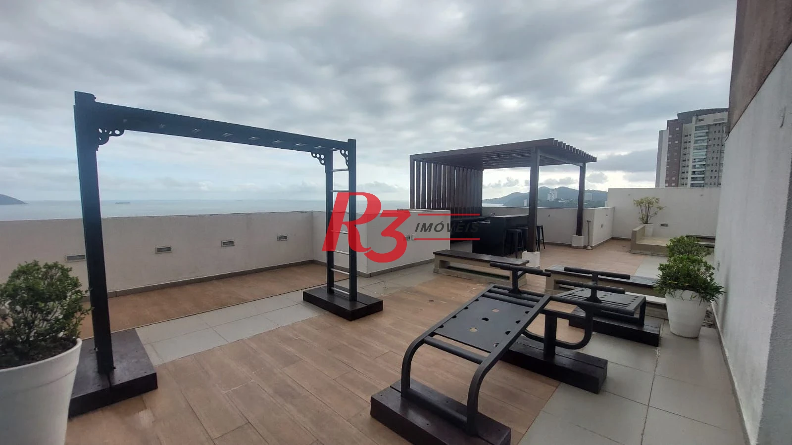 Apartamento com 1 dormitório à venda, 48 m² por R$ 550.000,00 - José Menino - Santos/SP