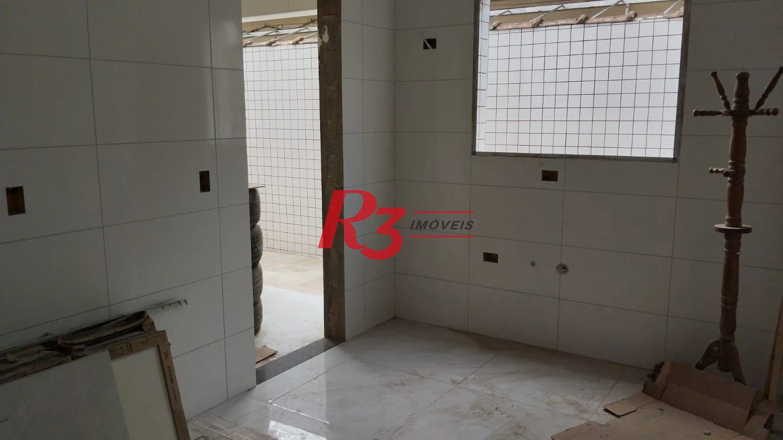 Excelente casa com 2 dormitórios, sendo um suíte
