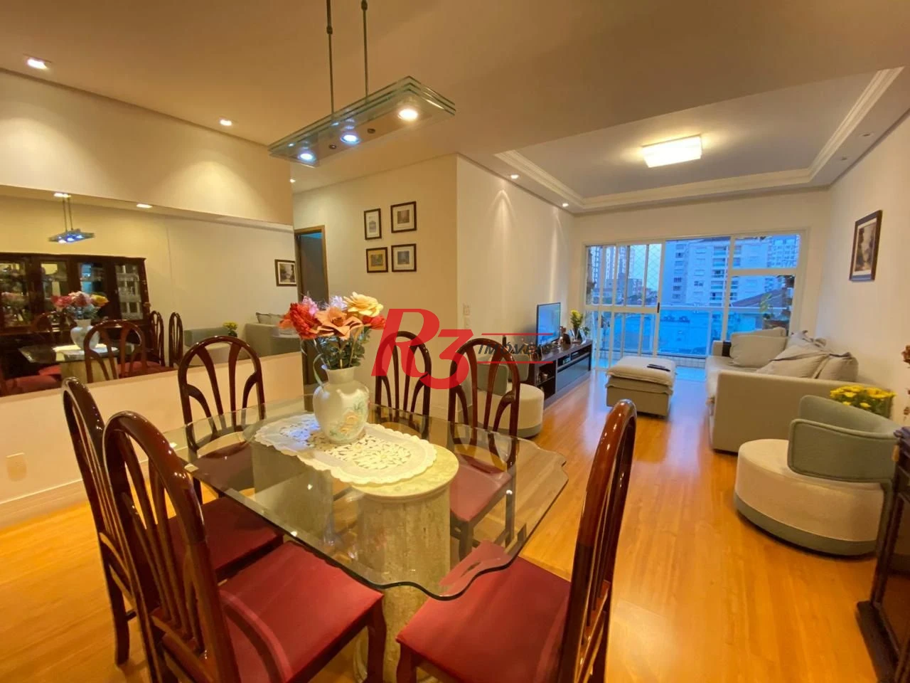 Apartamento 120m² no Embaré