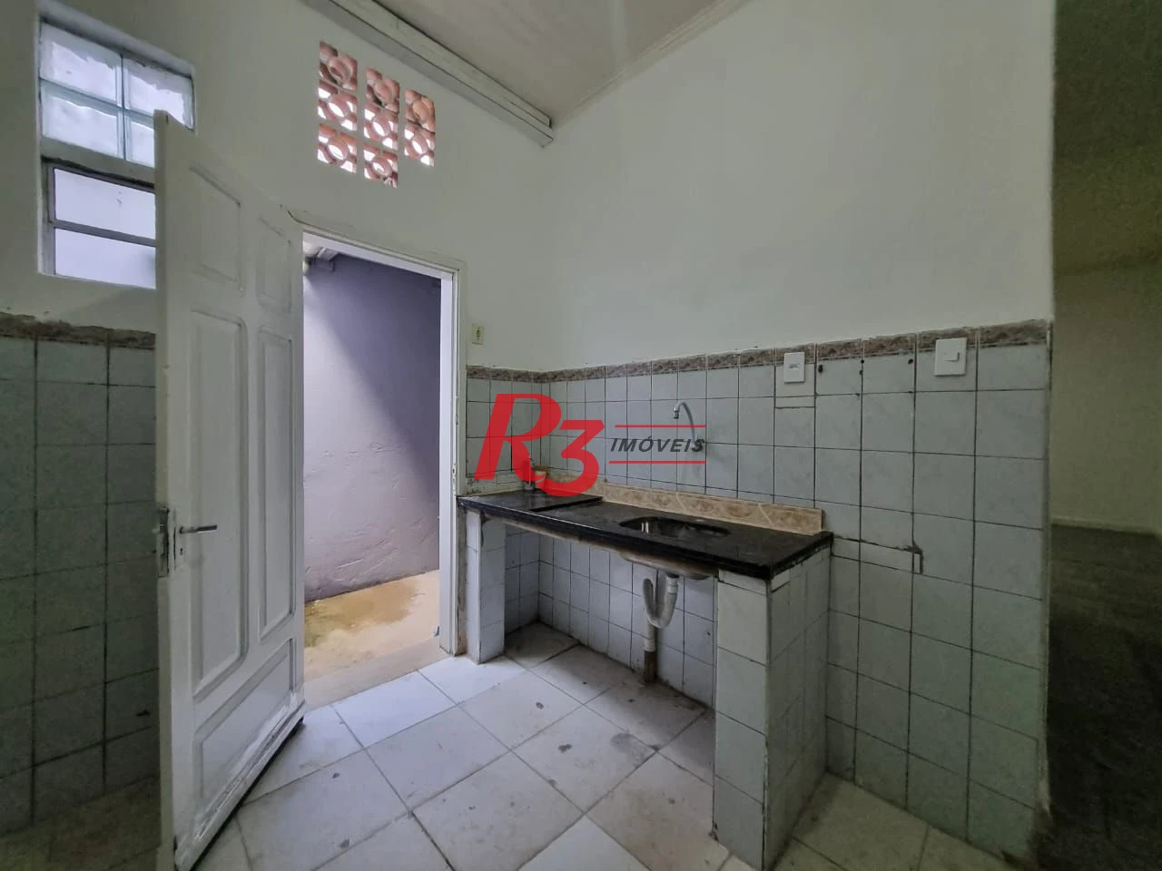 Casa com 2 dormitórios para alugar, 80 m² por R$ 2.500,01/mês - Vila Matias - Santos/SP