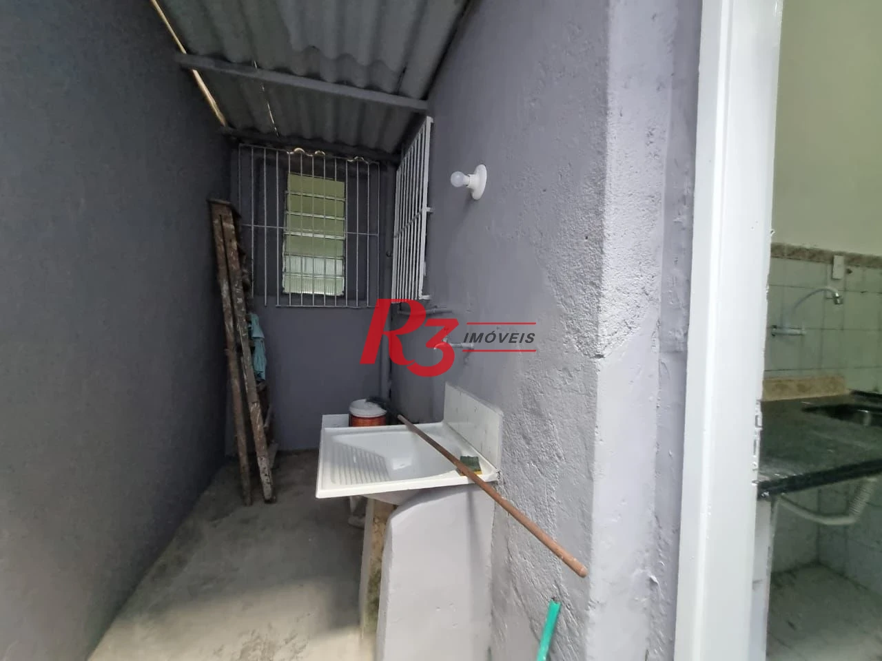 Casa com 2 dormitórios para alugar, 80 m² por R$ 2.500,01/mês - Vila Matias - Santos/SP