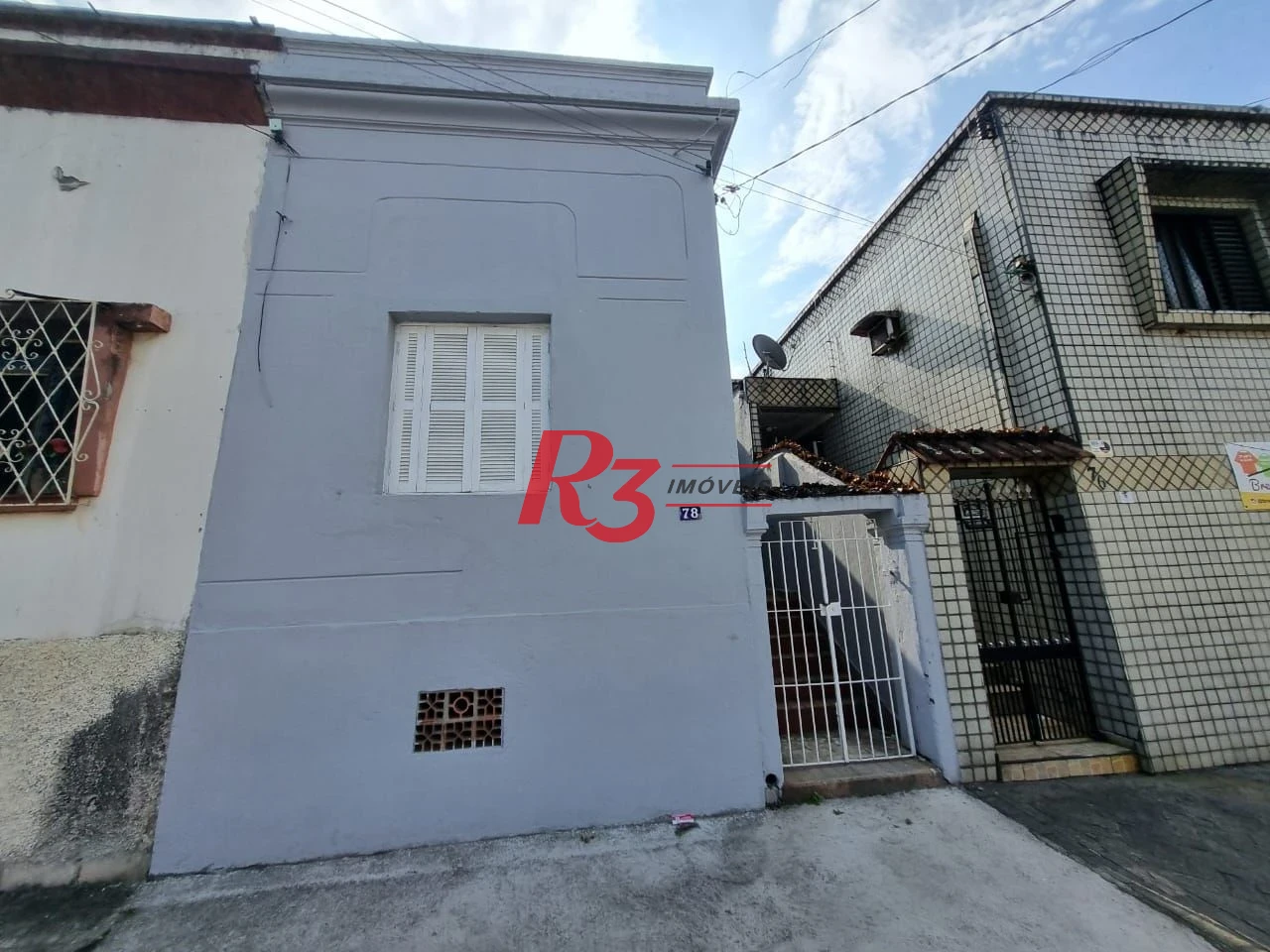 Casa com 2 dormitórios para alugar, 80 m² por R$ 2.500,01/mês - Vila Matias - Santos/SP