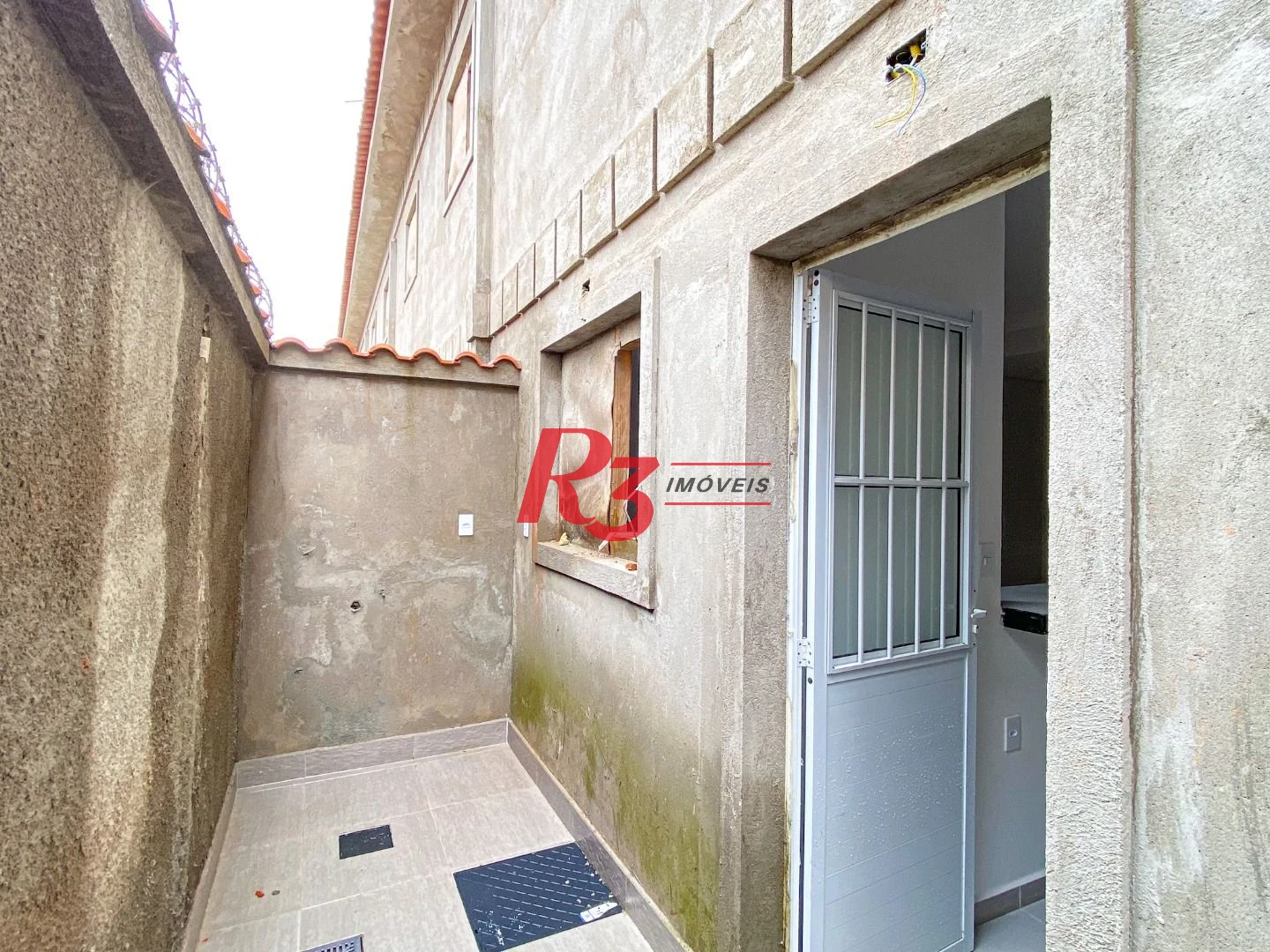 Village com 2 dormitórios à venda, 80 m² - Parque da Montanha - Santos/SP
