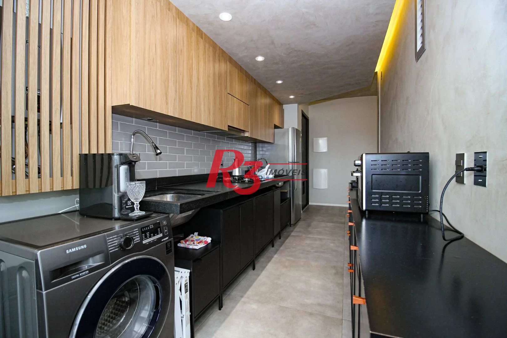 Apartamento à venda, 72 m² por R$ 980.000,00 - Embaré - Santos/SP