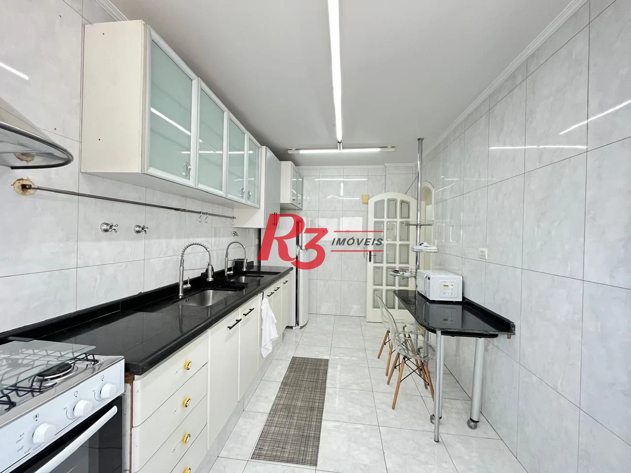 Apartamento à venda, 130 m² por R$ 855.000,00 - Encruzilhada - Santos/SP