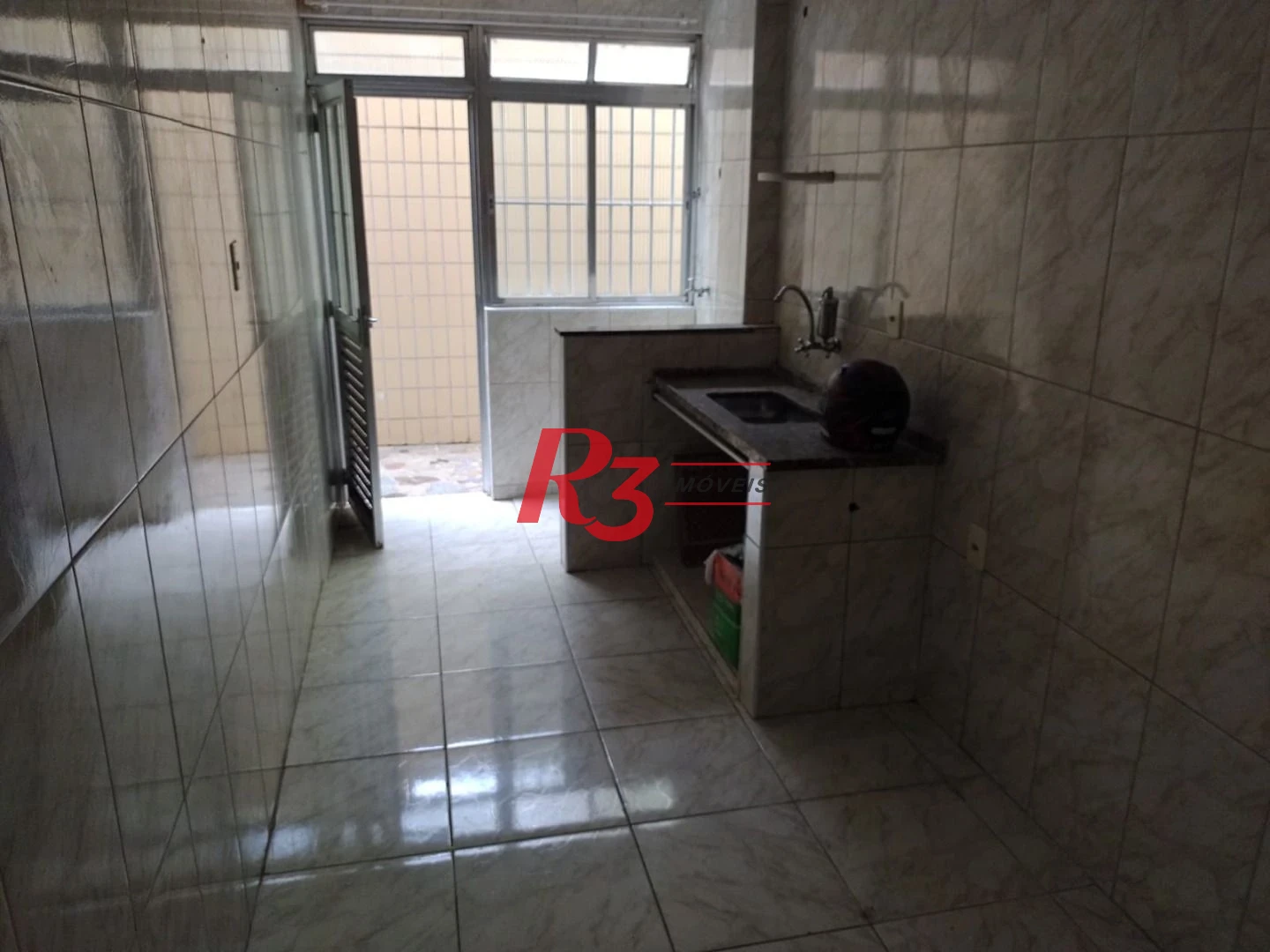 Apartamento com 2 dormitórios à venda, 110 m² por R$ 380.000,00 - Boqueirão - Santos/SP