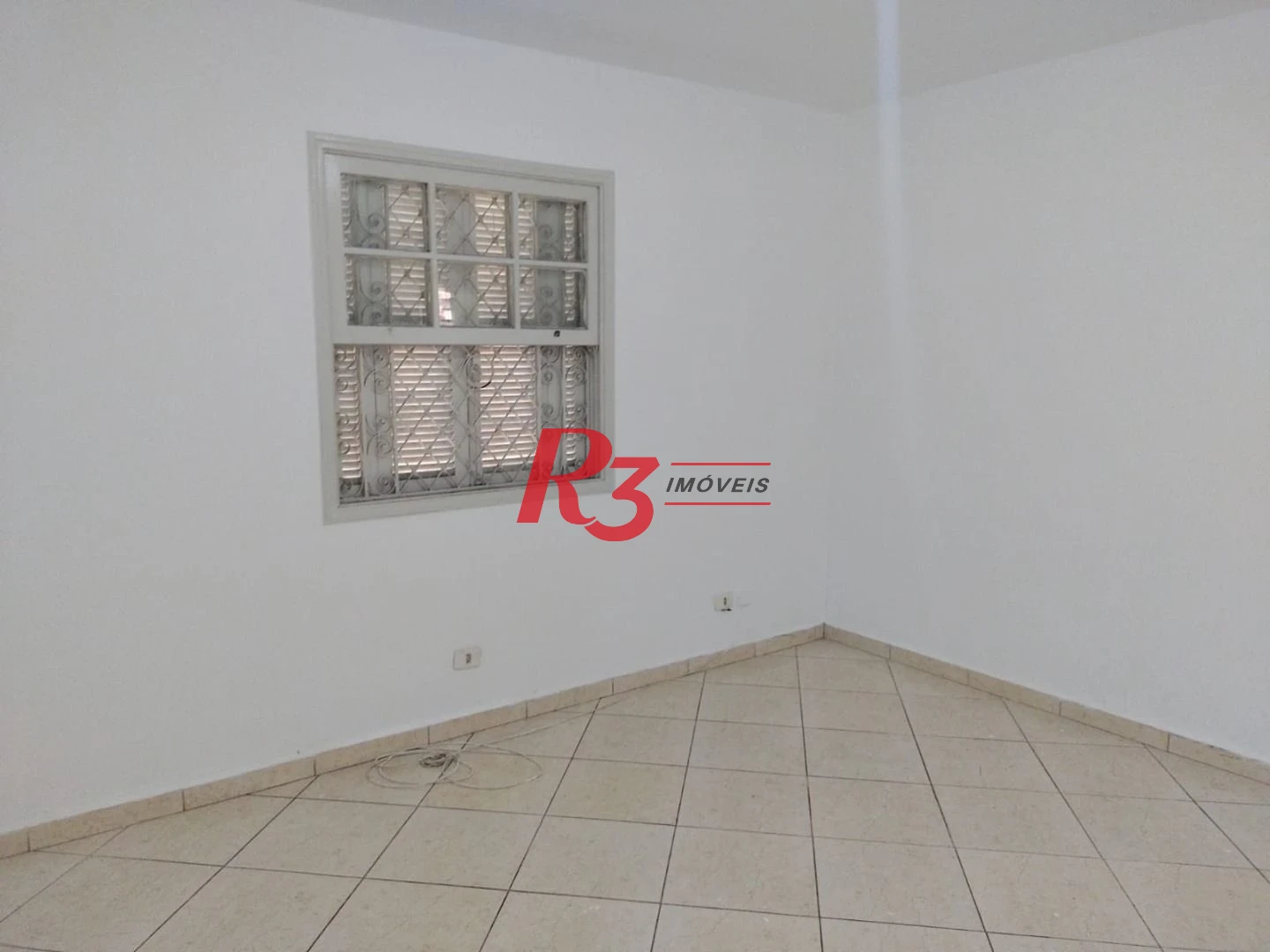 Apartamento com 2 dormitórios à venda, 110 m² por R$ 380.000,00 - Boqueirão - Santos/SP