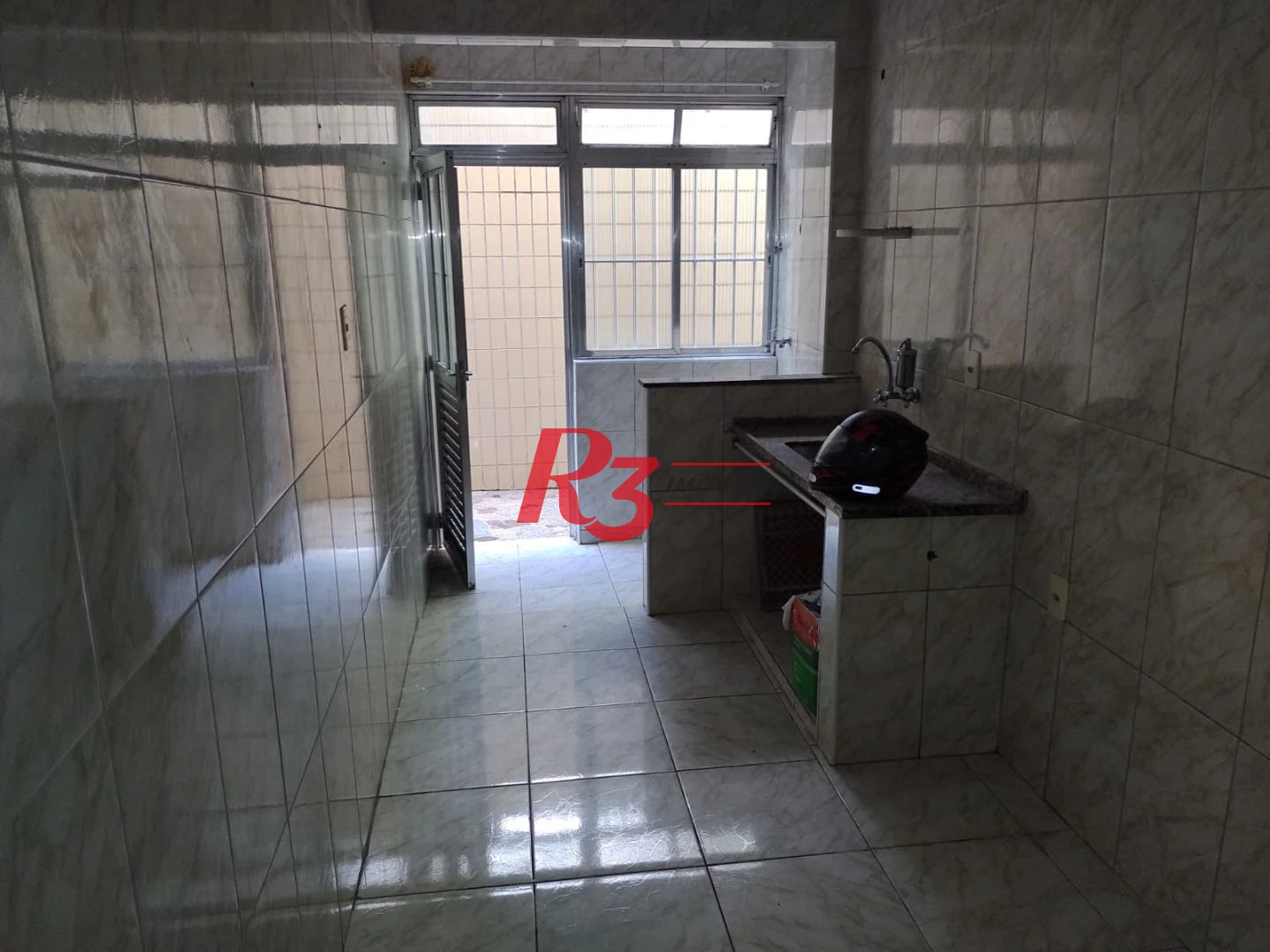 Apartamento com 2 dormitórios à venda, 110 m² por R$ 380.000,00 - Boqueirão - Santos/SP