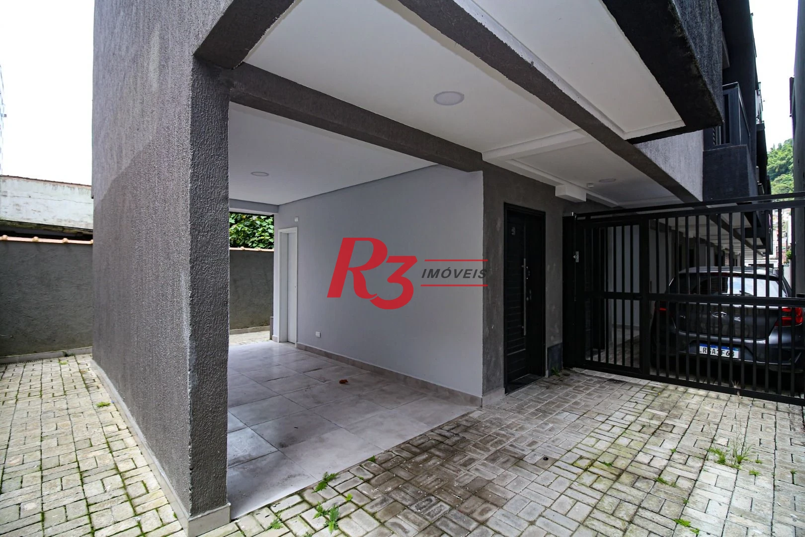 Sobrado com 2 dormitórios, 98 m² - venda por R$ 690.000,00 ou aluguel por R$ 5.500,00/mês - Marapé - Santos/SP