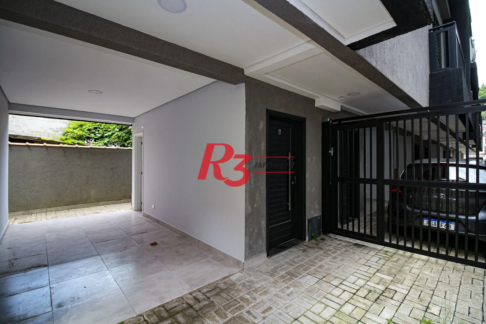 Sobrado com 2 dormitórios, 98 m² - venda por R$ 690.000,00 ou aluguel por R$ 5.500,00/mês - Marapé - Santos/SP