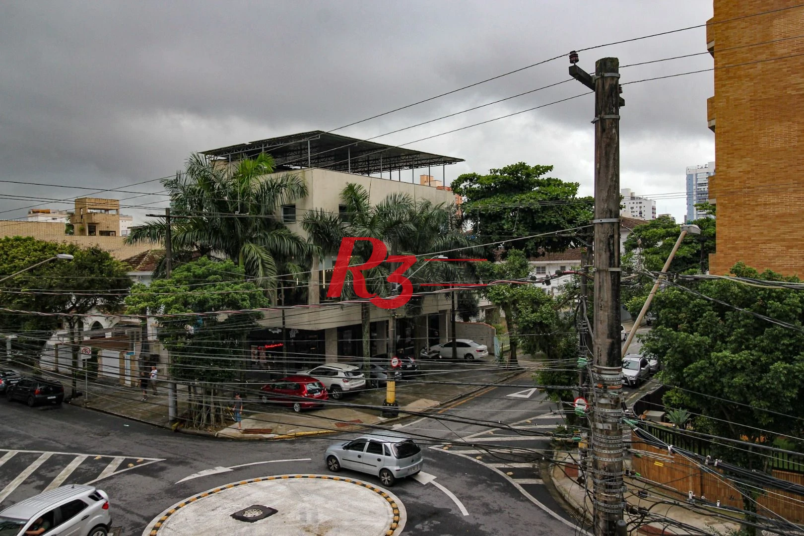 Casa com 3 dormitórios à venda, 155 m² por R$ 1.920.000,00 - Embaré - Santos/SP