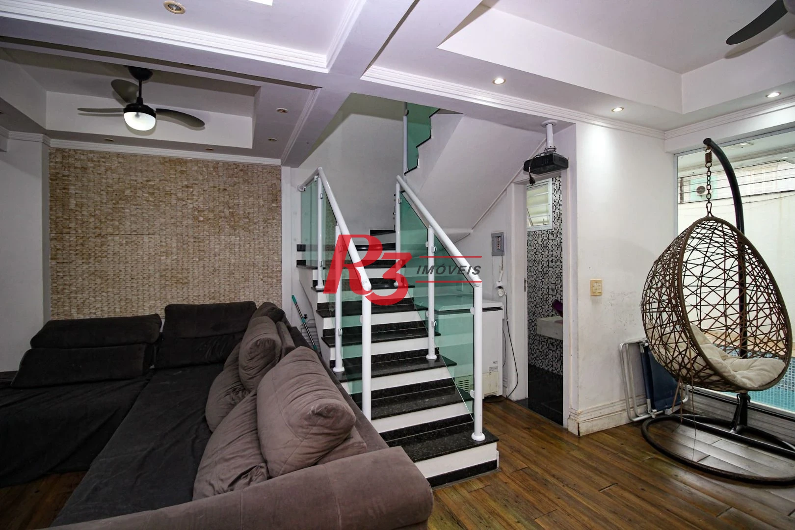 Casa com 3 dormitórios à venda, 155 m² por R$ 1.920.000,00 - Embaré - Santos/SP